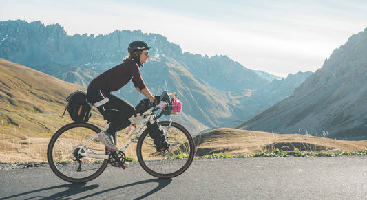 On two wheels to explore the Col de Galibier