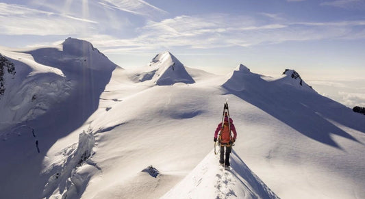 How to use base layers for skiing