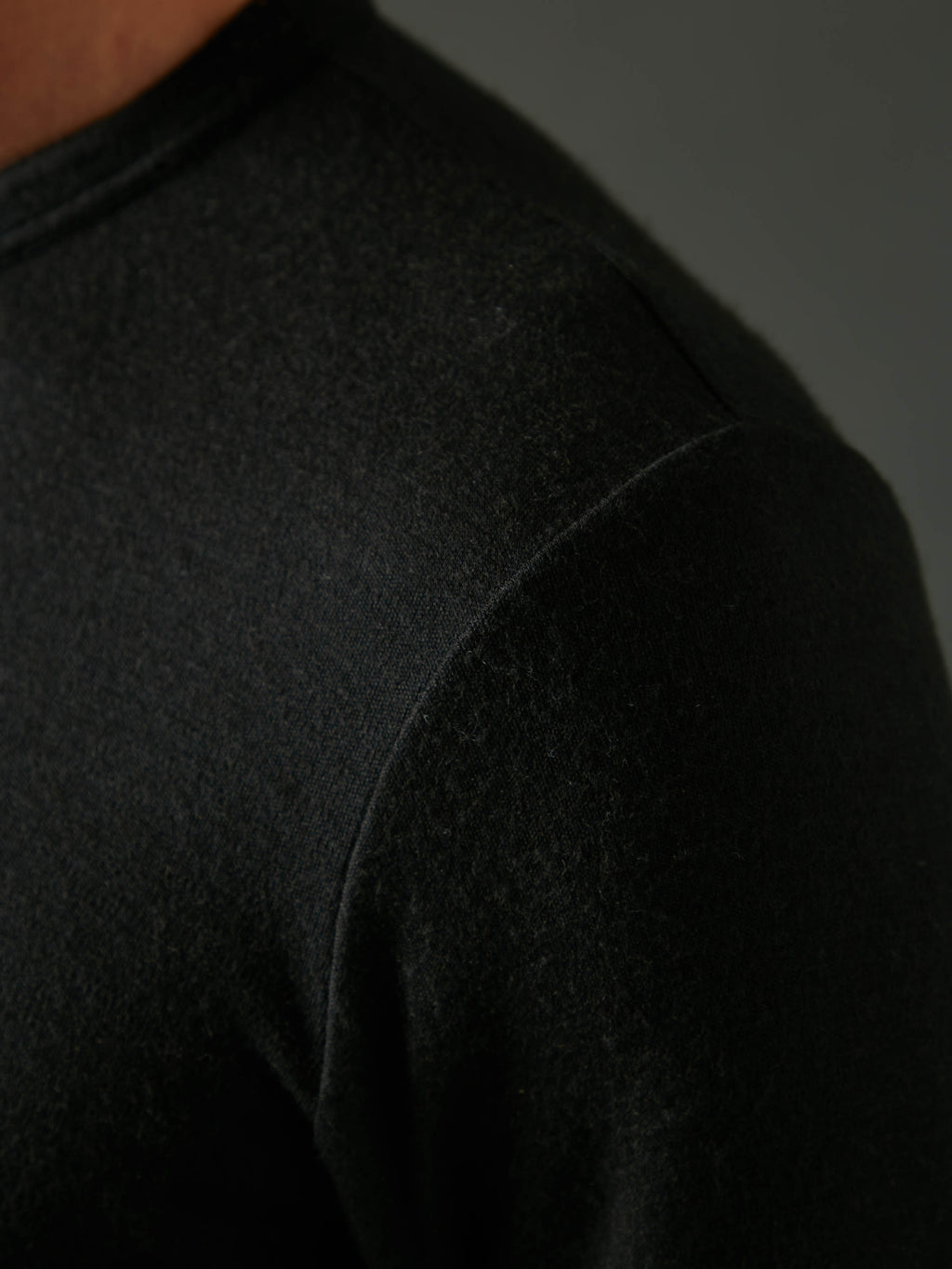 Men's Liberty Henley - Black