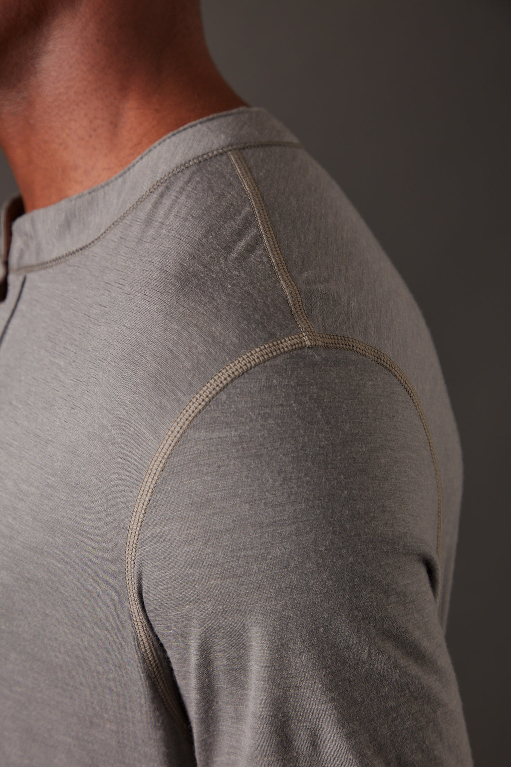 Men’s Halo Short Sleeve Henley - Riverstone