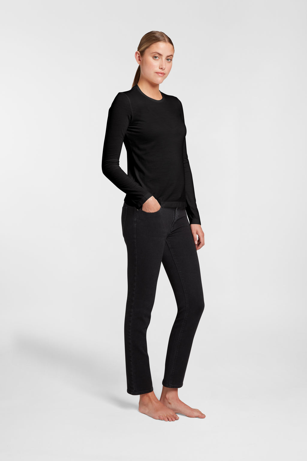 Women's Halo Long Sleeve Crew - Black