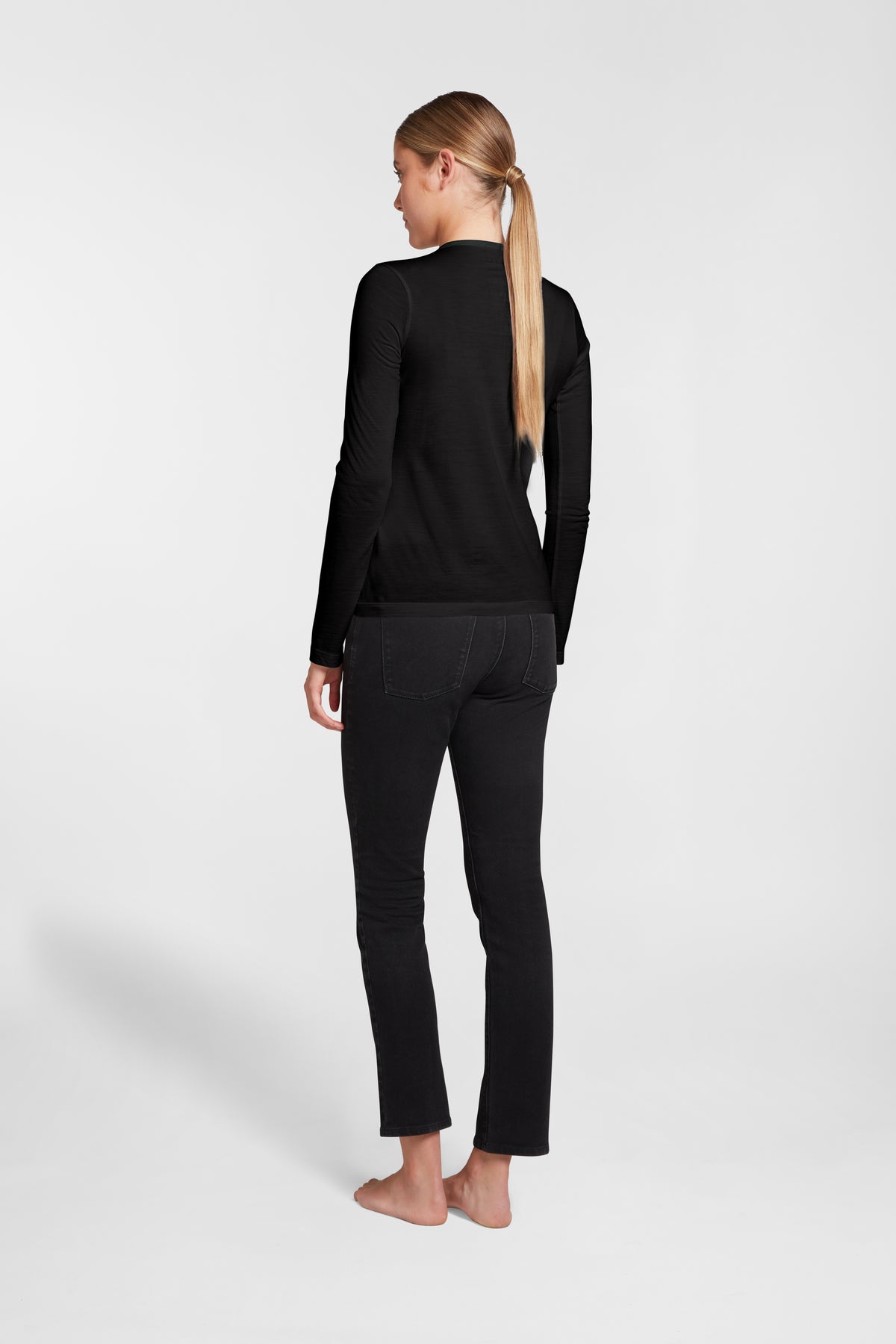 Women's Halo Long Sleeve Crew - Black