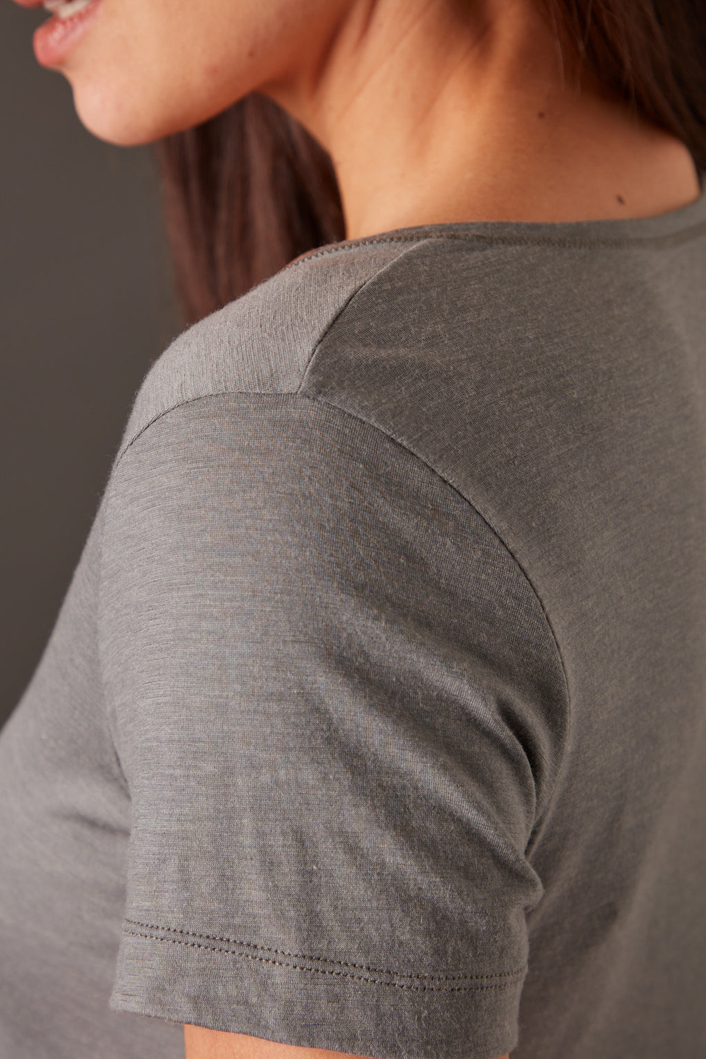 Women’s Halo Short Sleeve V-Neck - Riverstone