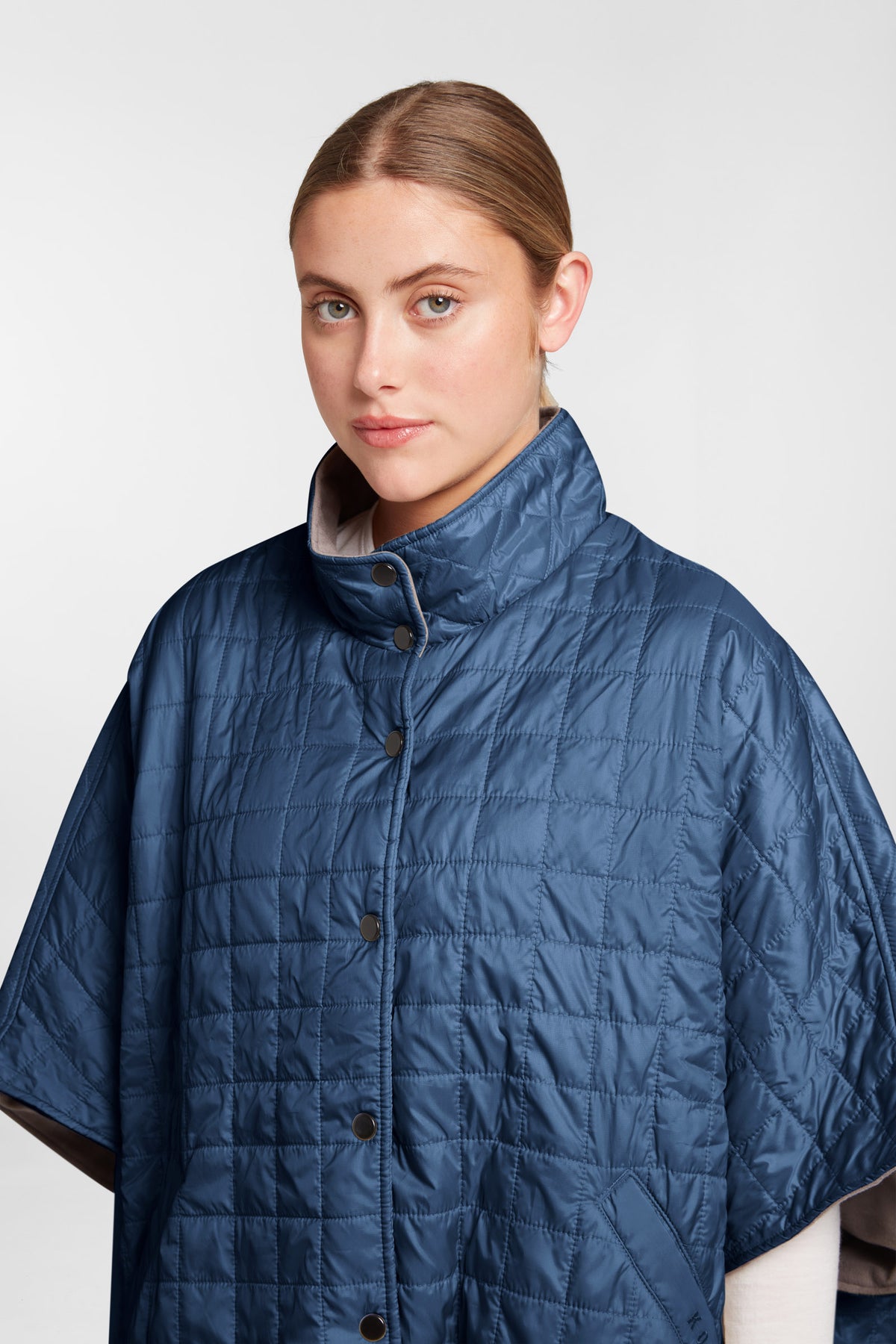 Women's Haven Cape - Midnight Blue